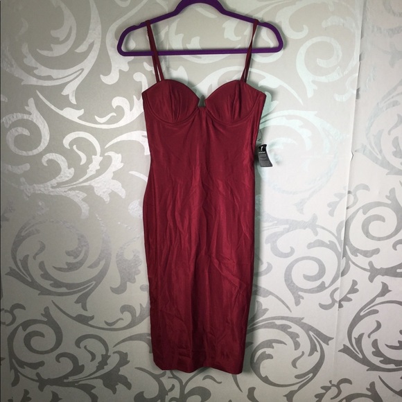 R100 Cupid’s Bodycon - Picture 4 of 4